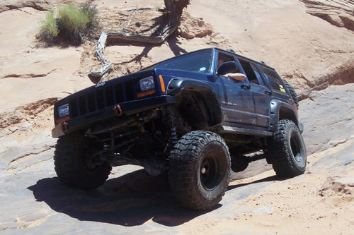 Jeep Cherokee 8.0